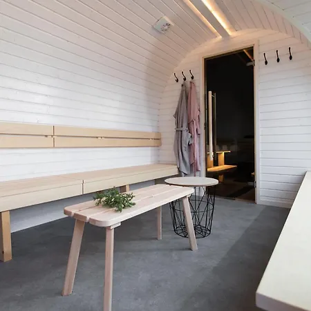 Semesterbostad Hoia Nature Nässuma