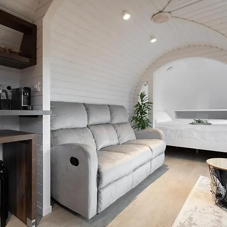 Hoia Nature Semesterbostad